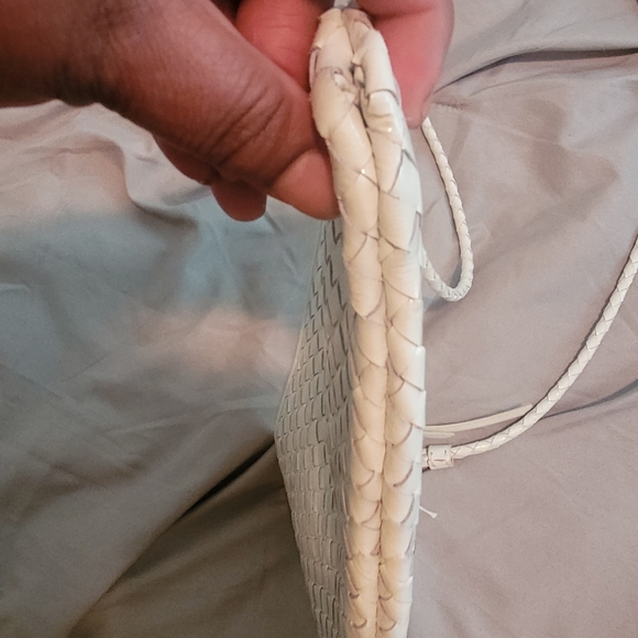 ELLIOT LUCCA Genuine  Leather Purse - Picture 6 of 9